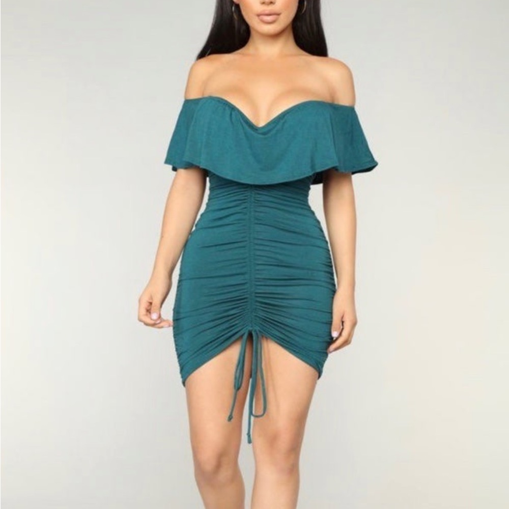 Fashion nova: Saigon ruched dress